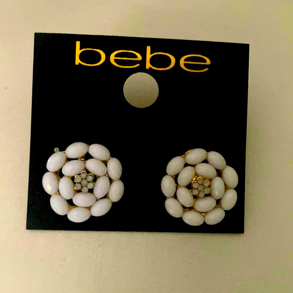 Bebe Pearl Flower Earrings Gold